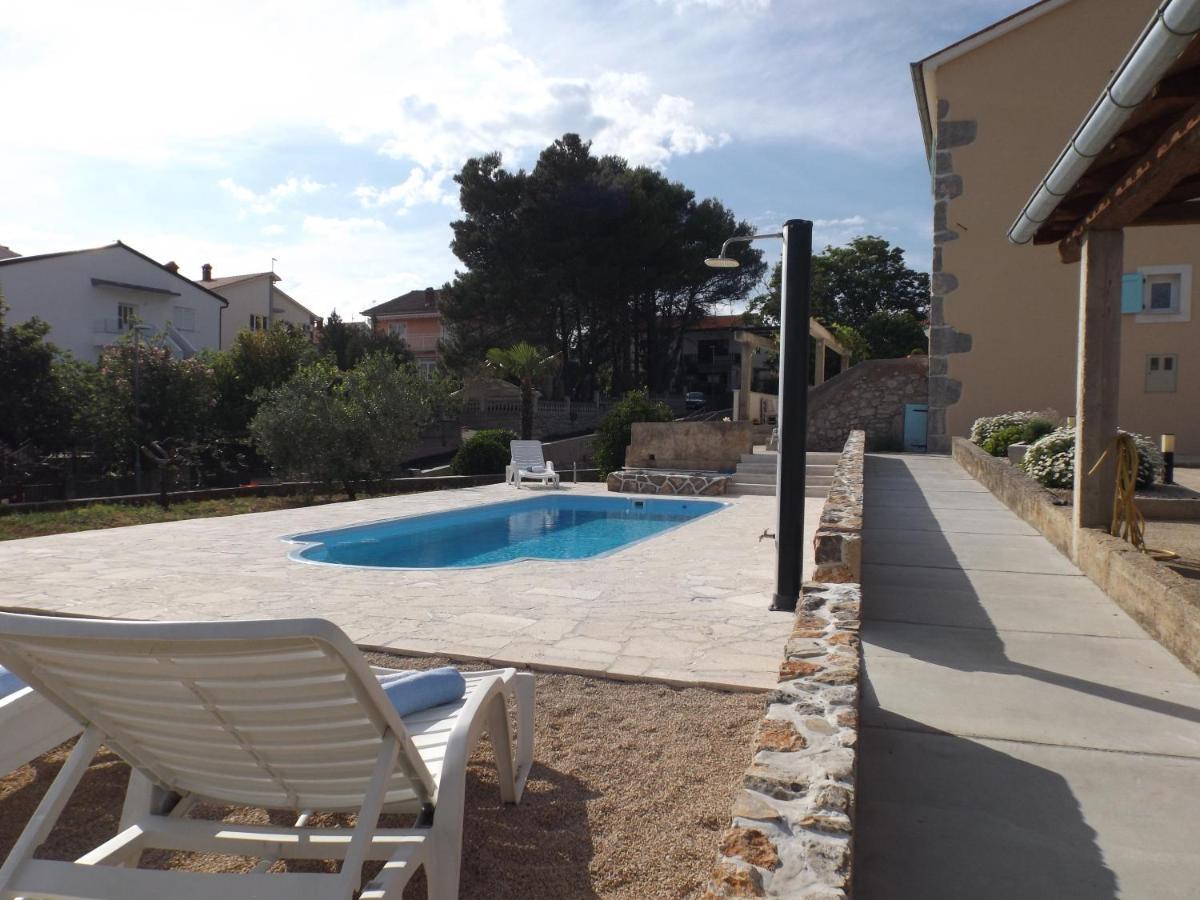Apartment Marina Kornić Dış mekan fotoğraf
