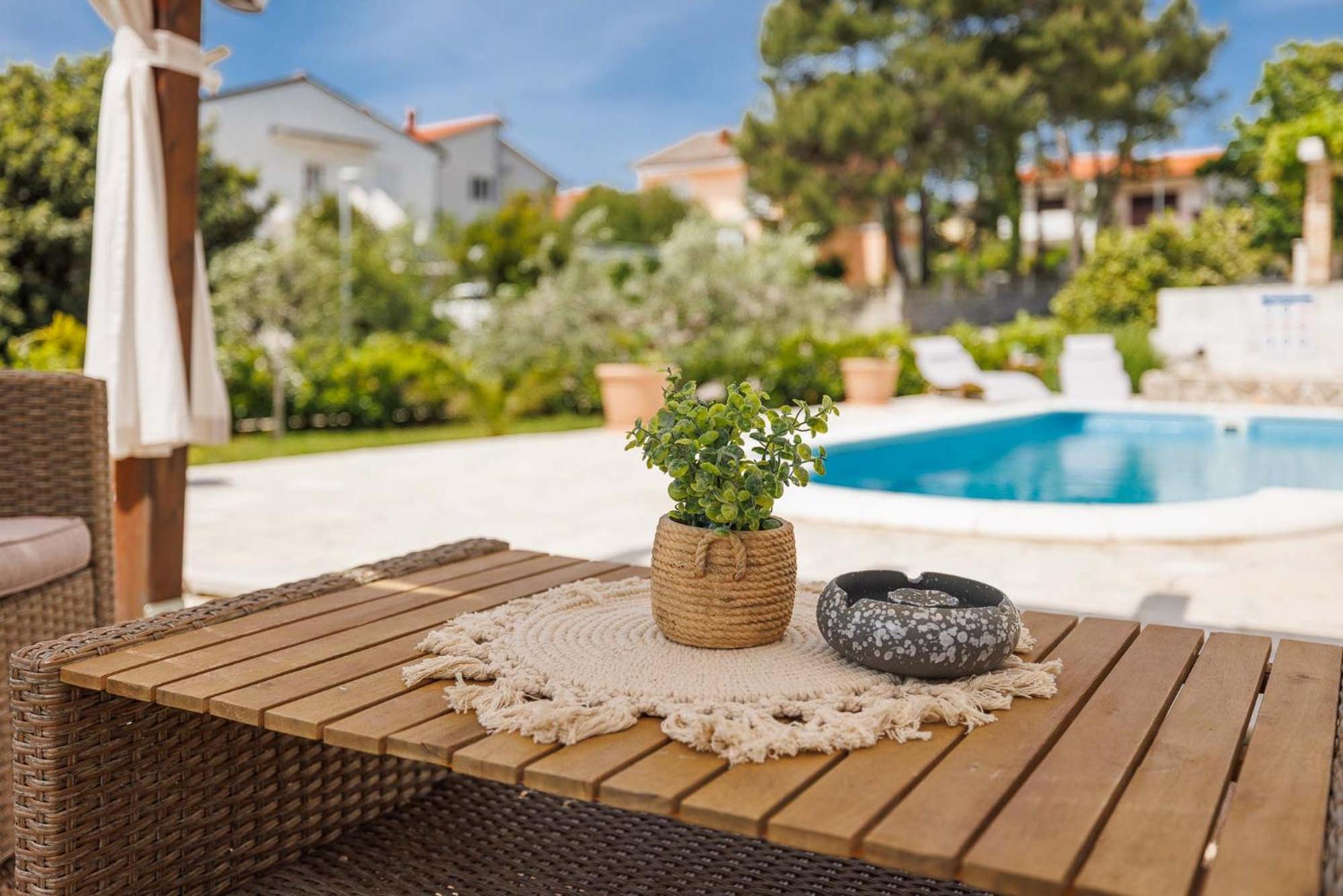 Apartment Marina Kornić Dış mekan fotoğraf